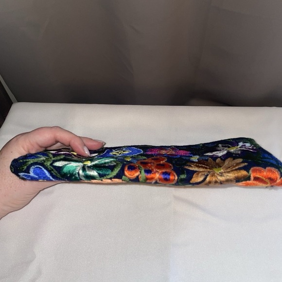 Embroidered Floral Clutch Wallet Pouch Card Holder Colorful Flowers Snap Close - Picture 7 of 9